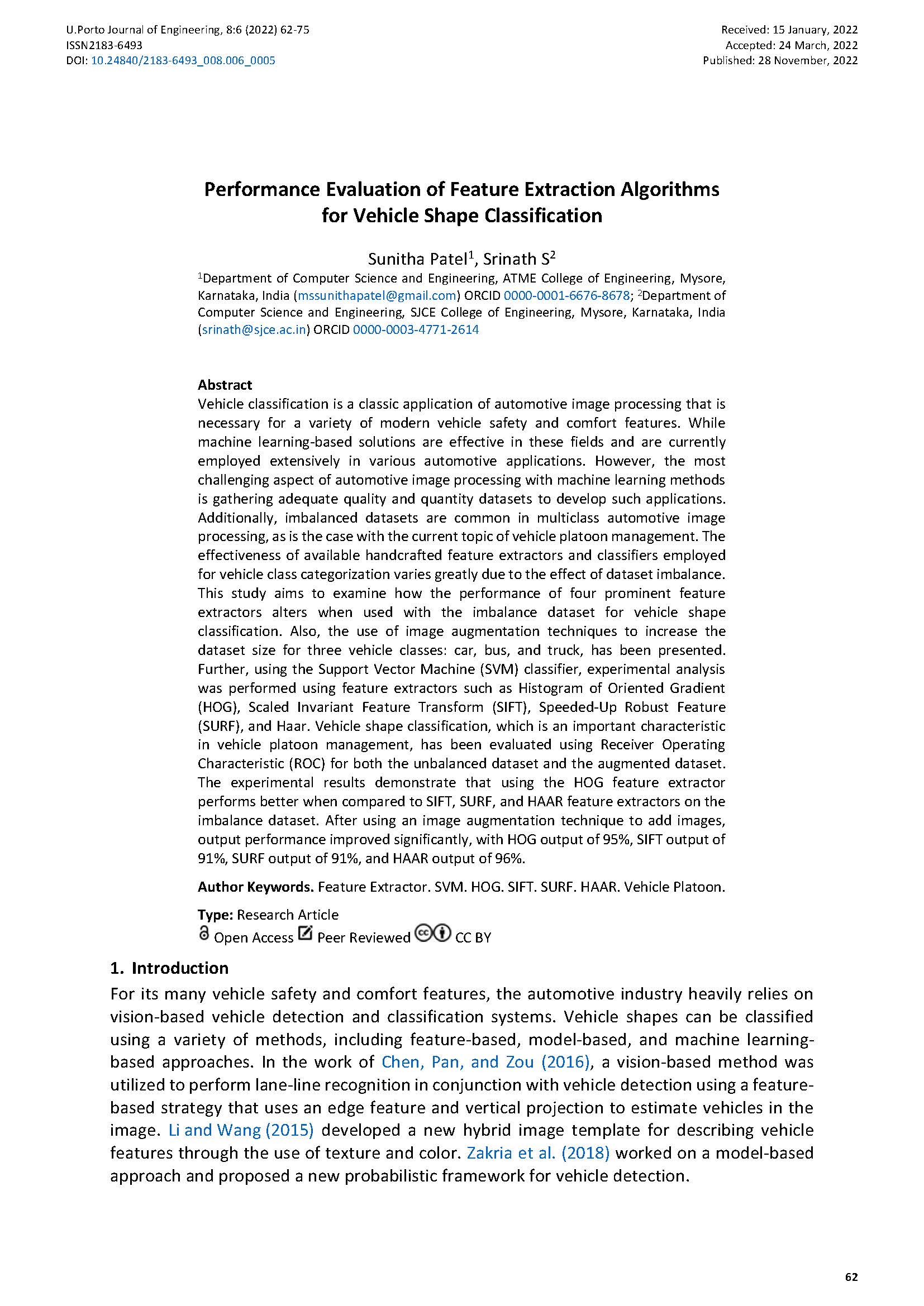 Performance Evaluation of Feature Extraction Algorithms for Vehicle Shape Classification